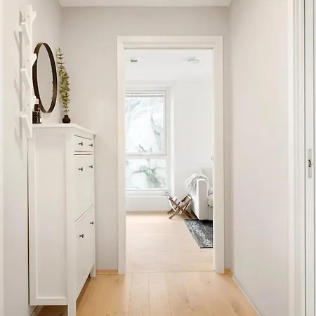 アパート Lovely And Modern